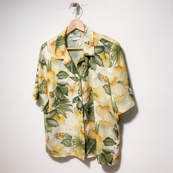 Vintage floral button down shirt - Picture 2 of 13
